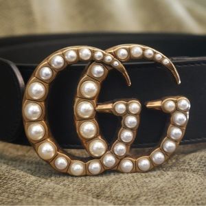 GUCCI Leather Belt with Pearl Double G